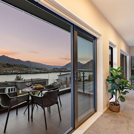 Villa St Matthews Views Cecil Distretto di Distretto di Queenstown Esterno foto